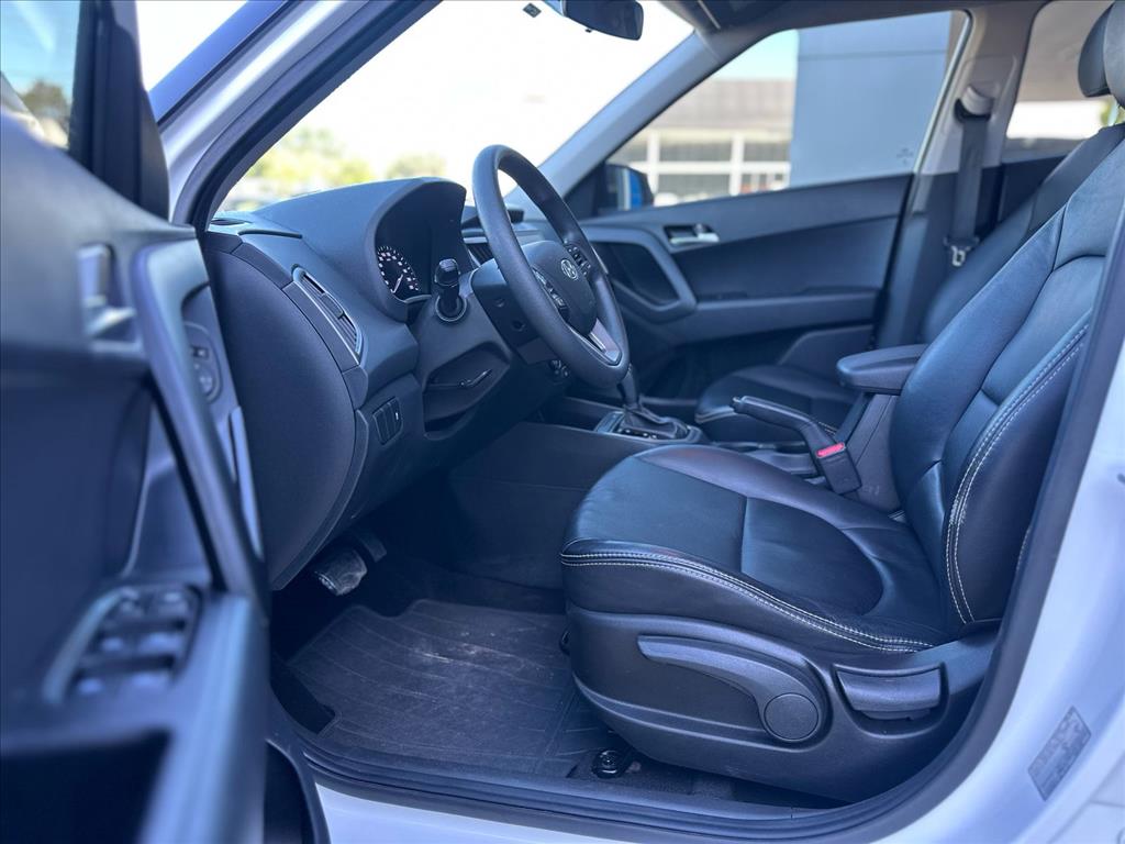 HYUNDAI         CRETA